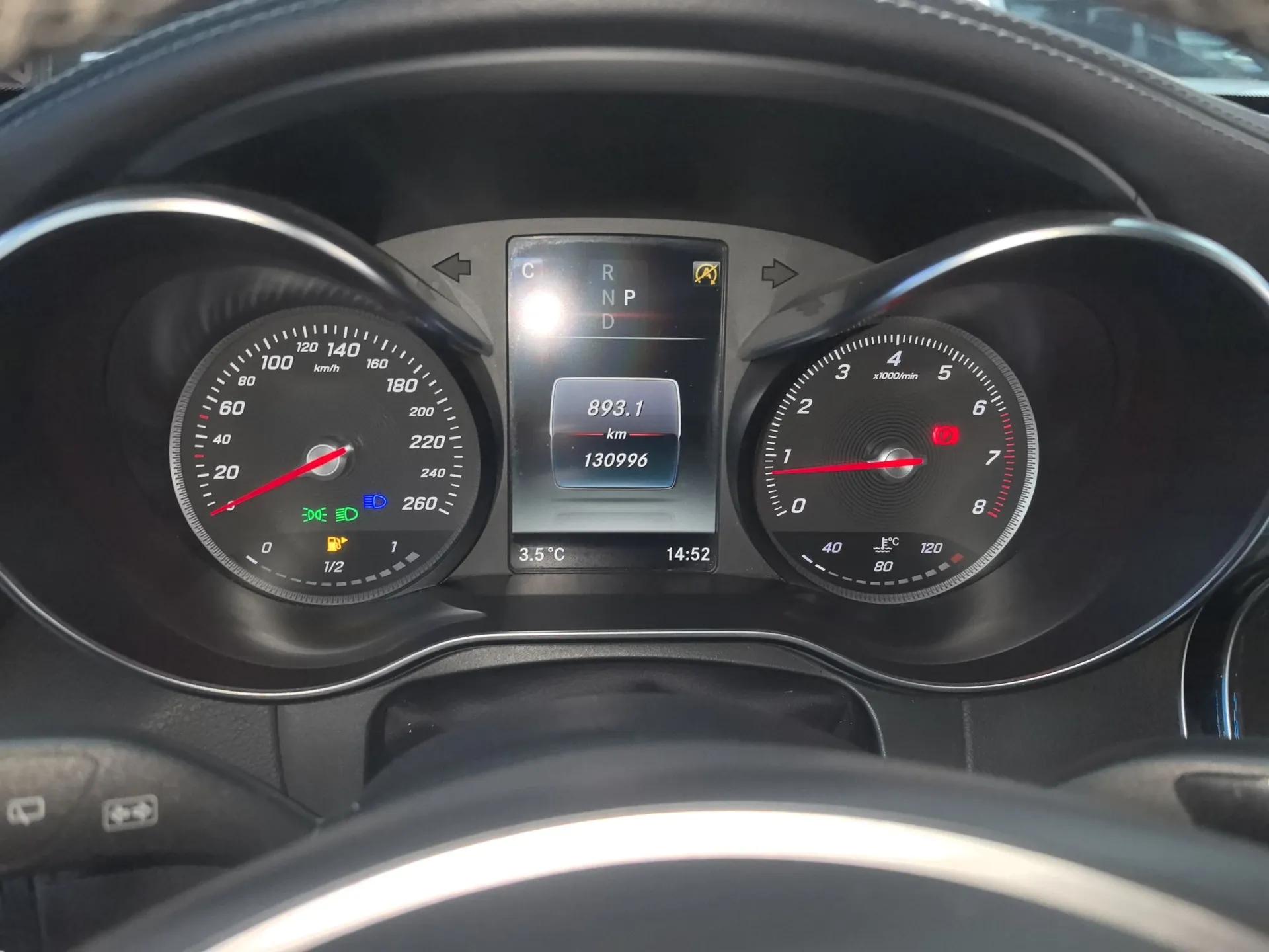 Mercedes-Benz GLC 2017 GLC 260 4MATIC Luxury Model — миниатюра 14