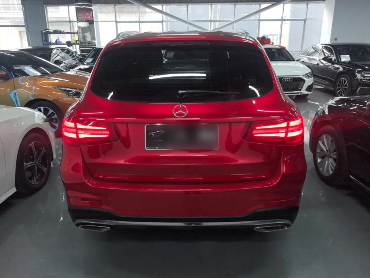 Mercedes-Benz GLC 2017 GLC 260 4MATIC Luxury Model — миниатюра 3