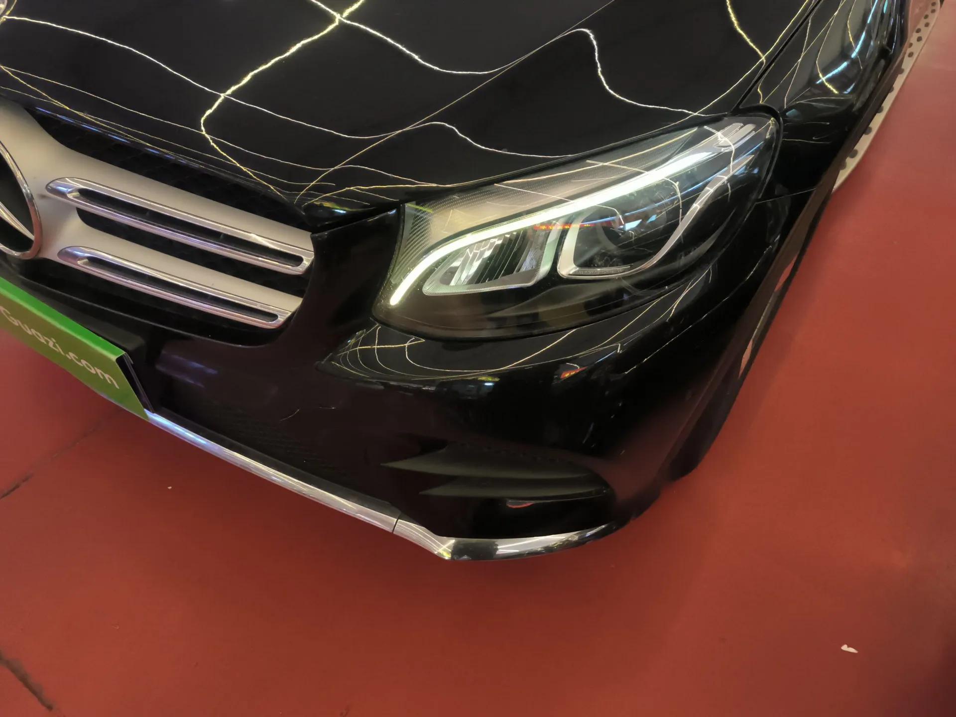 Mercedes-Benz GLC 2017 GLC 260 4MATIC Luxury Model — миниатюра 5
