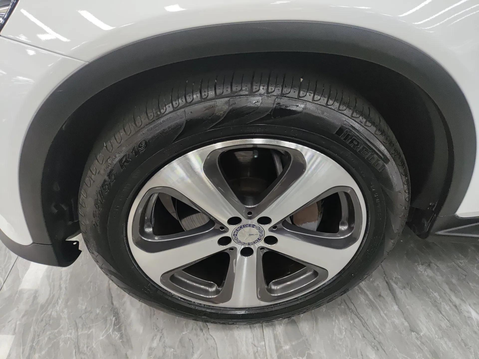 Mercedes-Benz GLC 2016 GLC 260 4MATIC Luxury Model — миниатюра 8