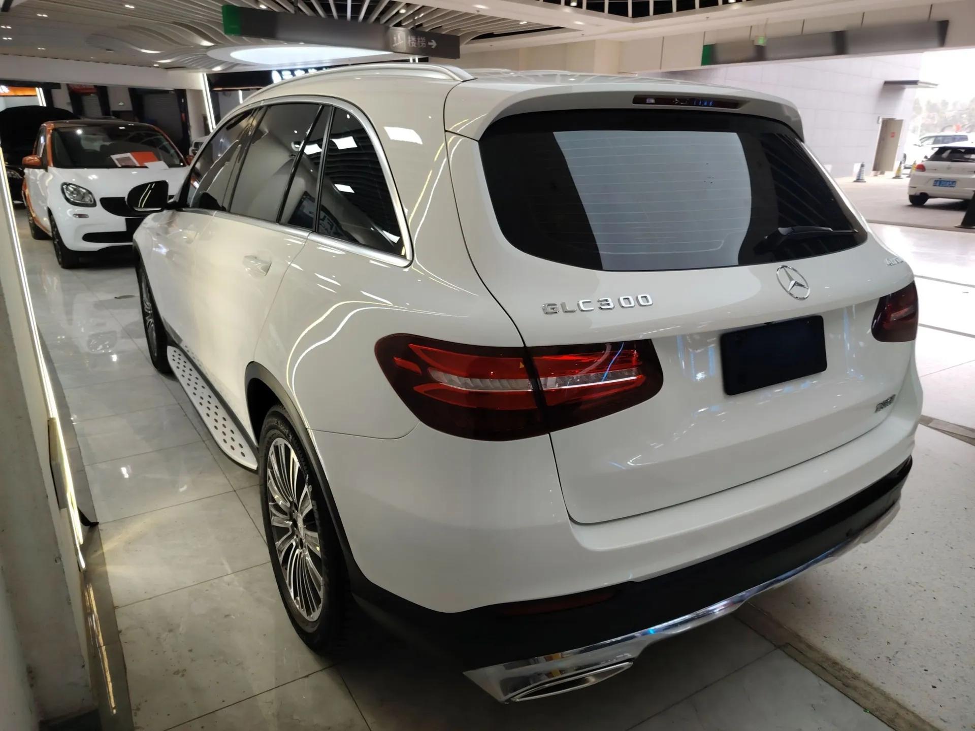 Mercedes-Benz GLC 2016 GLC 200 4MATIC — миниатюра 4