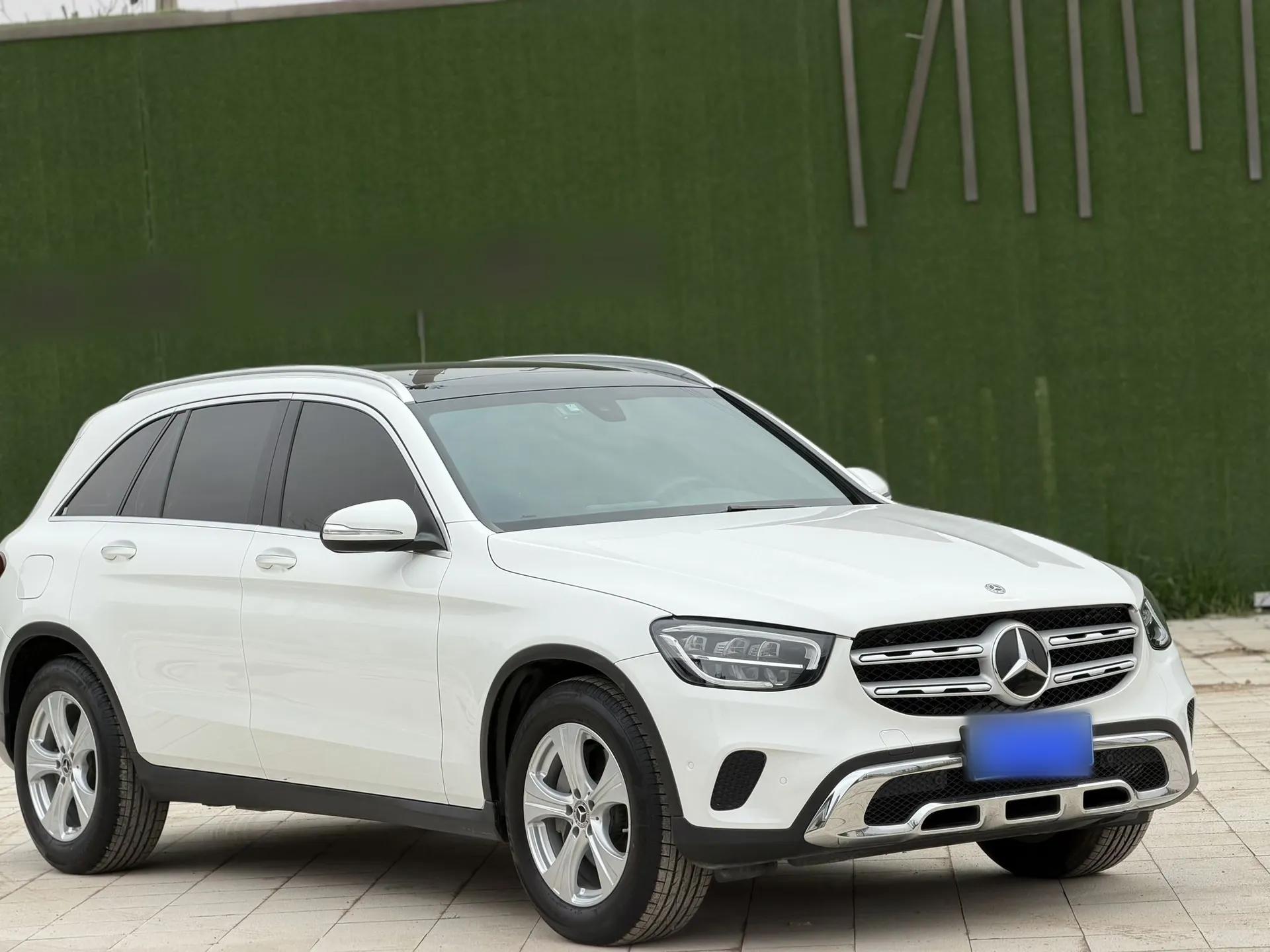 Mercedes-Benz GLC 2020 Facelifted GLC 260 L 4MATIC Dynamic Edition — миниатюра 3