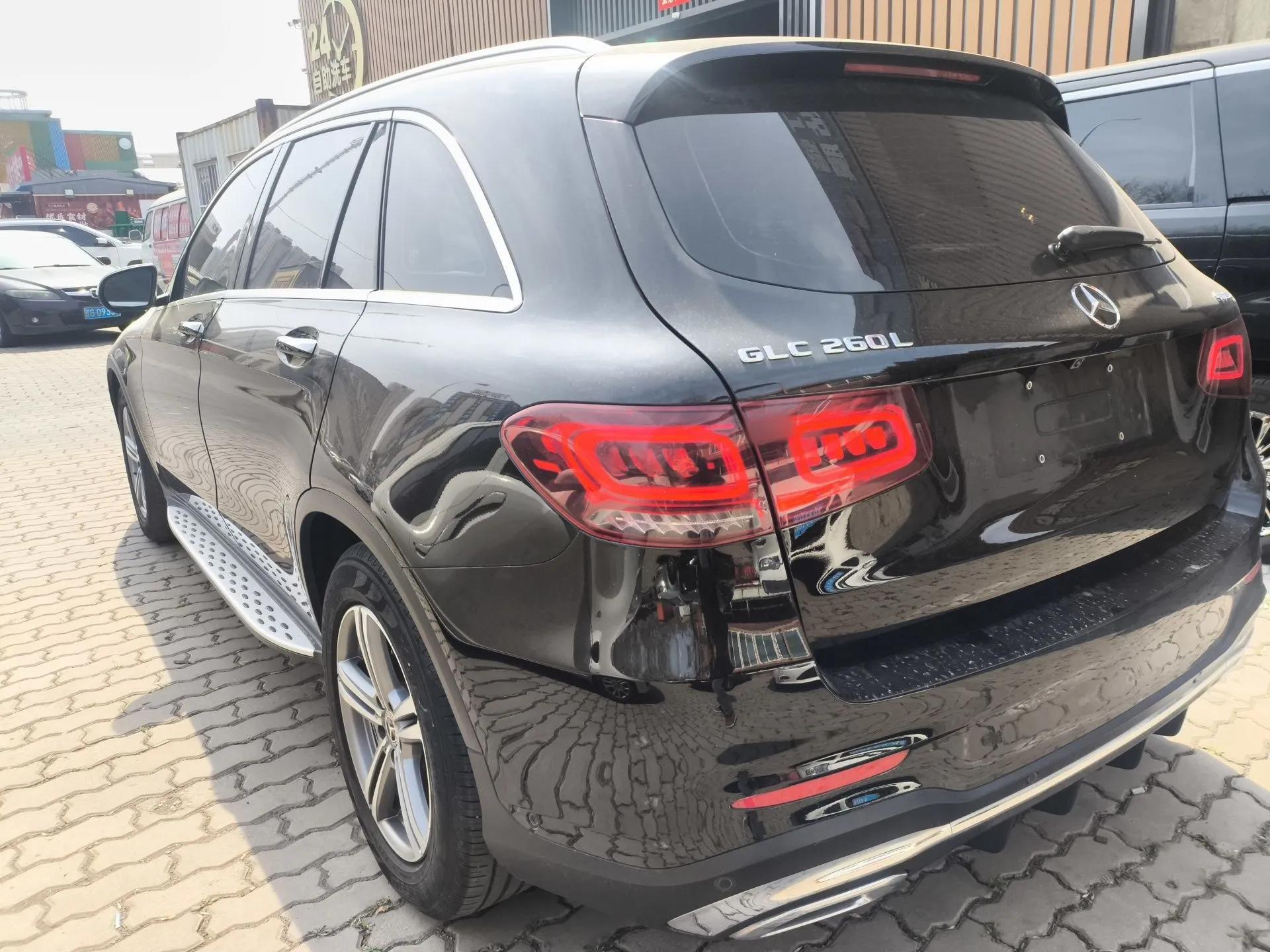 Mercedes-Benz GLC 2020 GLC 260 L 4MATIC Luxury Model — миниатюра 4