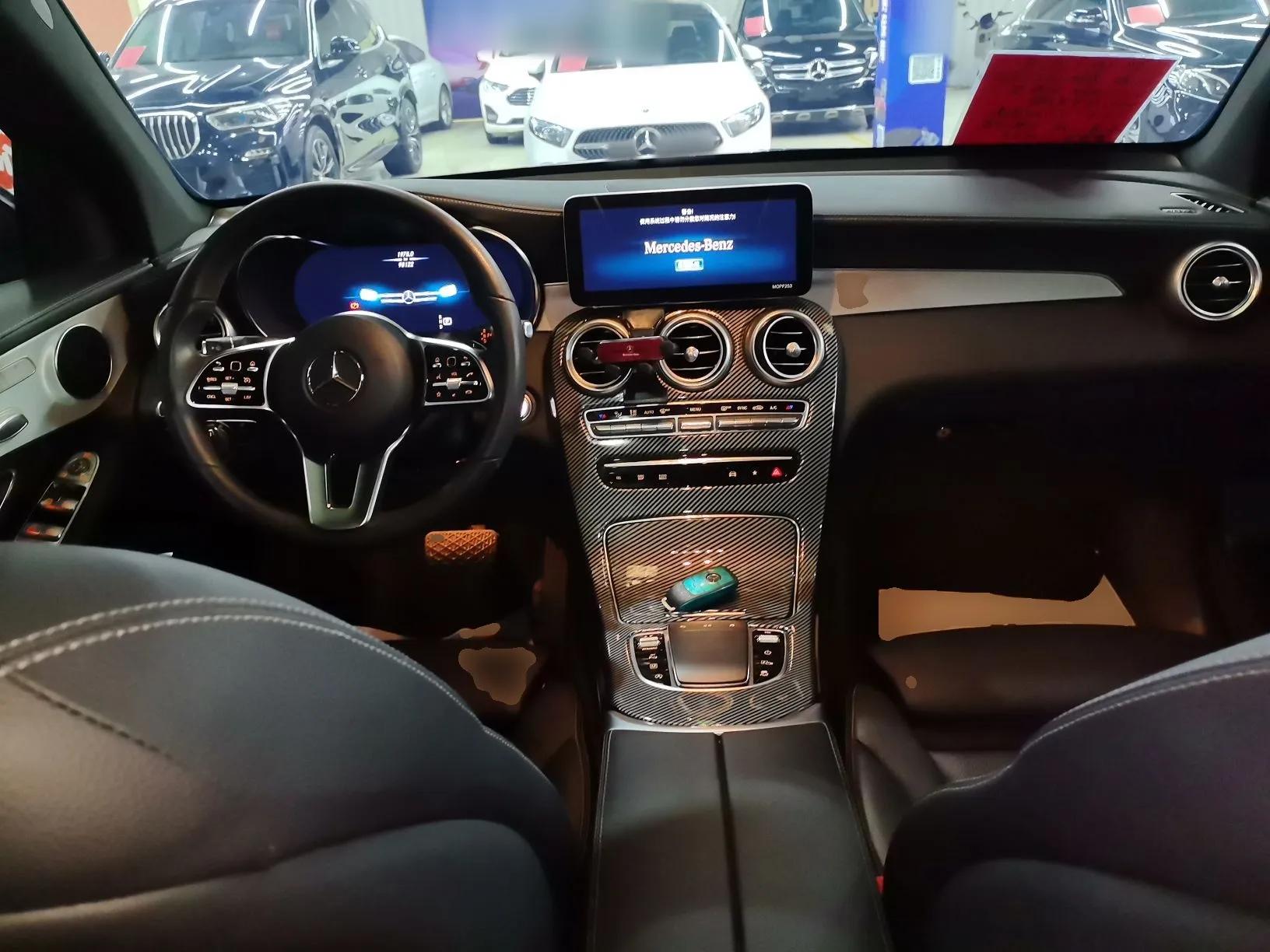 Mercedes-Benz GLC 2021 GLC 260 L 4MATIC Dynamic Edition — миниатюра 13