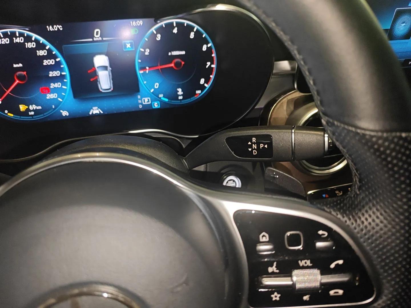 Mercedes-Benz GLC 2020 Facelift GLC 300 L 4MATIC Dynamic Edition — миниатюра 16