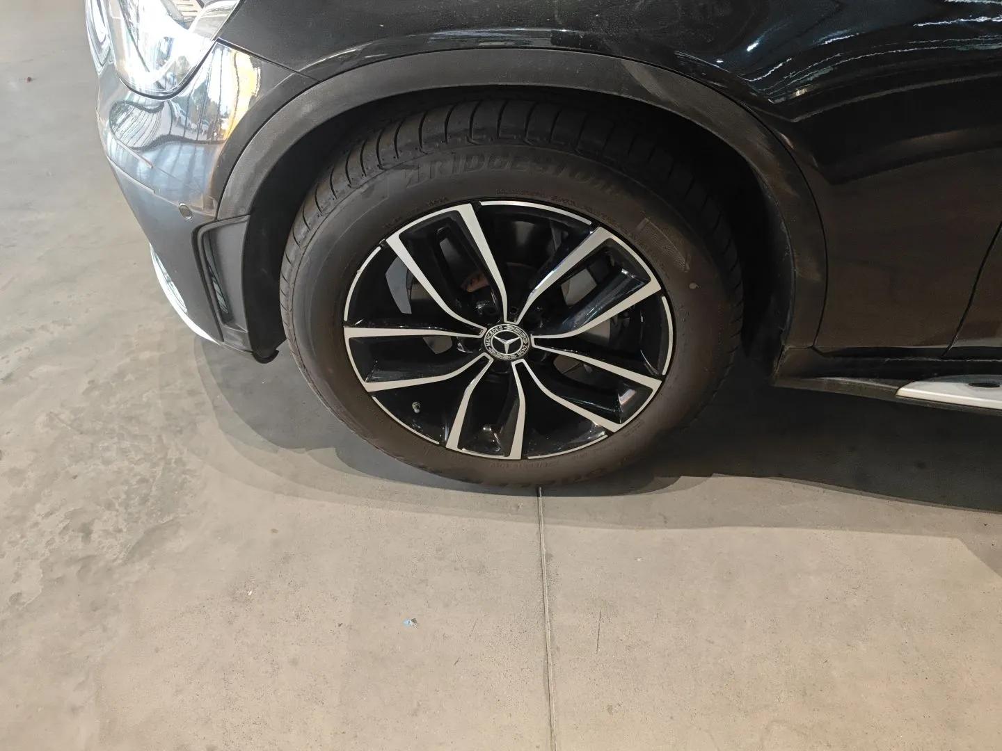 Mercedes-Benz GLC 2020 Facelift GLC 300 L 4MATIC Dynamic Edition — миниатюра 3