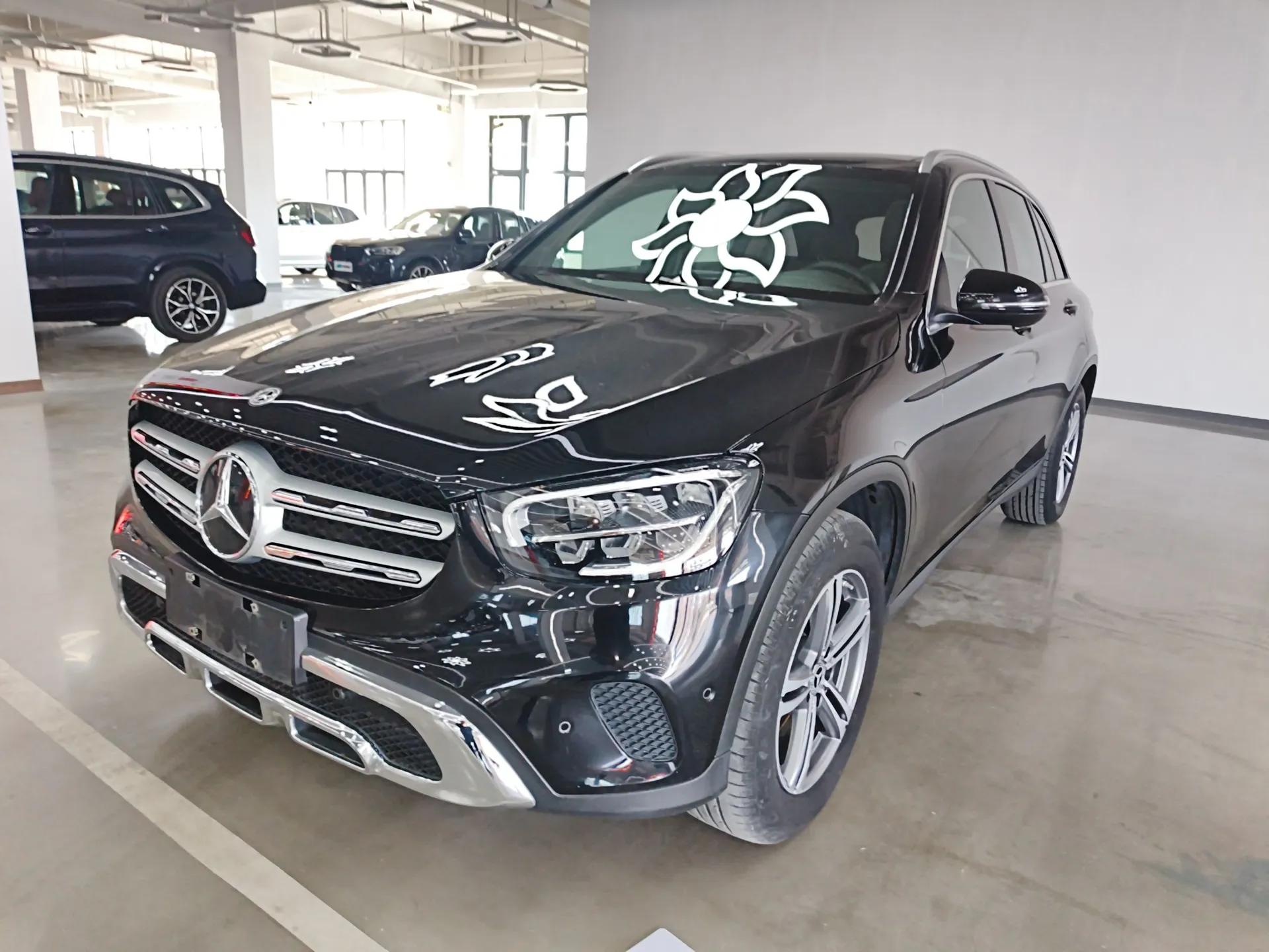 Mercedes-Benz GLC 2021 GLC 260 L 4MATIC Dynamic Edition — миниатюра 1