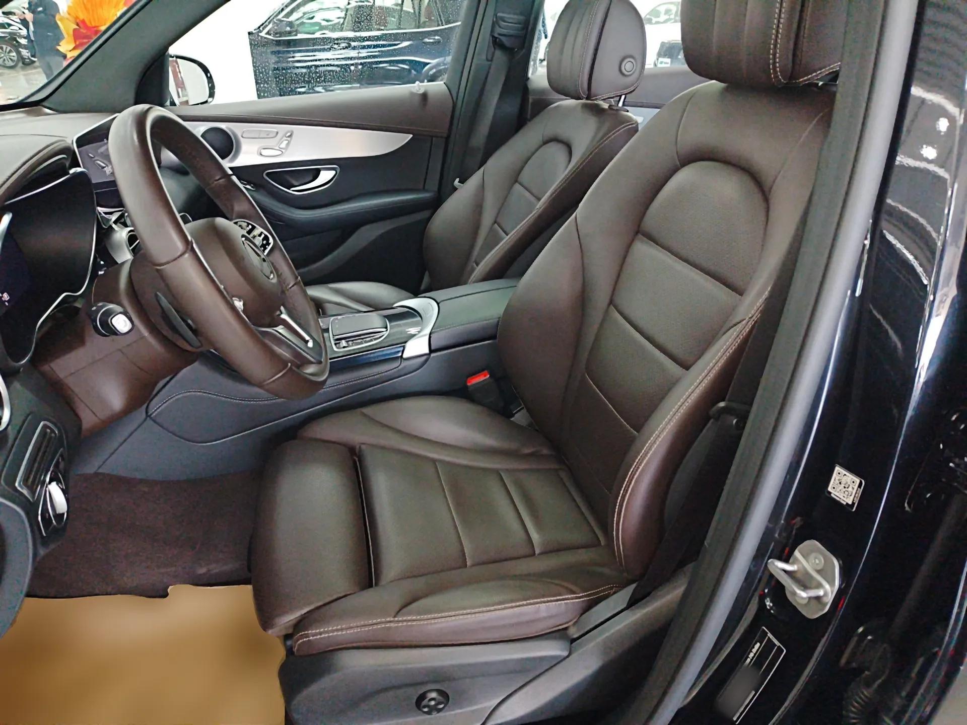 Mercedes-Benz GLC 2021 GLC 260 L 4MATIC Dynamic Edition — миниатюра 18