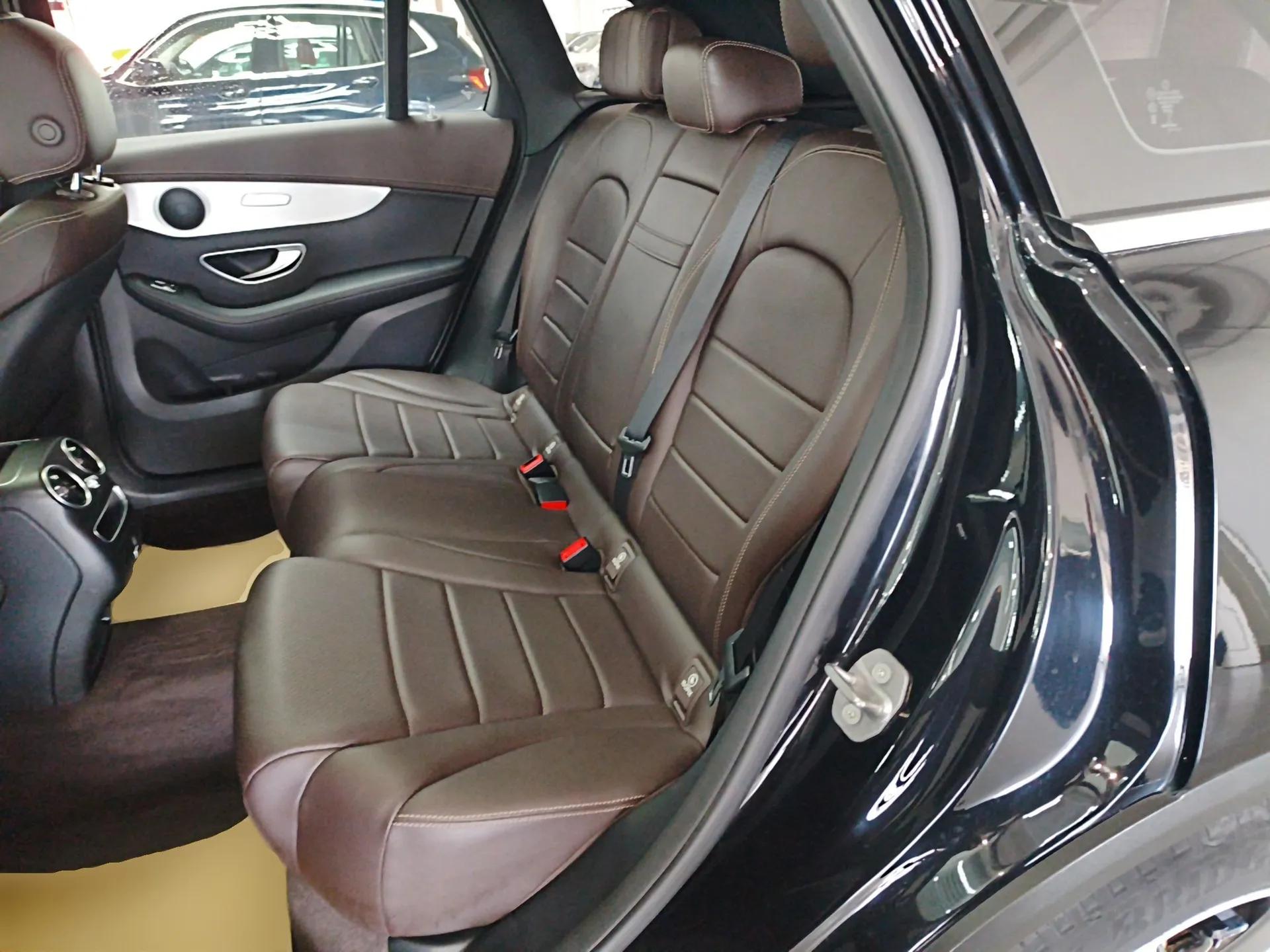 Mercedes-Benz GLC 2021 GLC 260 L 4MATIC Dynamic Edition — миниатюра 20