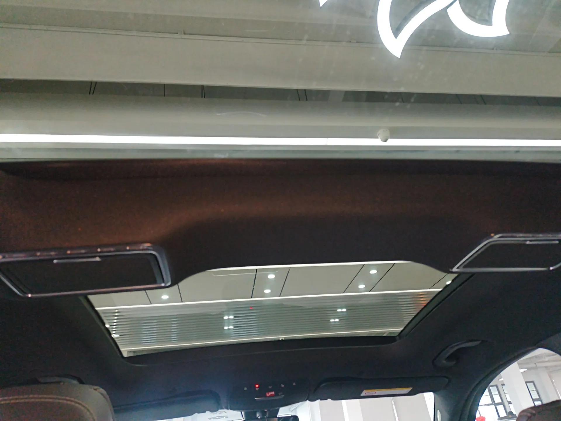 Mercedes-Benz GLC 2021 GLC 260 L 4MATIC Dynamic Edition — миниатюра 21