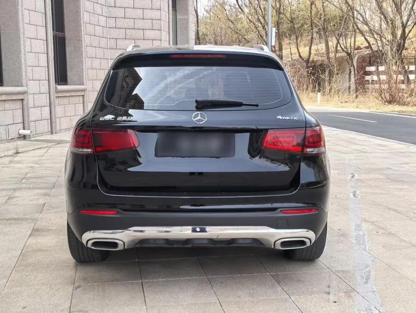 Mercedes-Benz GLC 2022 Second Facelift GLC 260 L 4MATIC Dynamic Edition — миниатюра 6