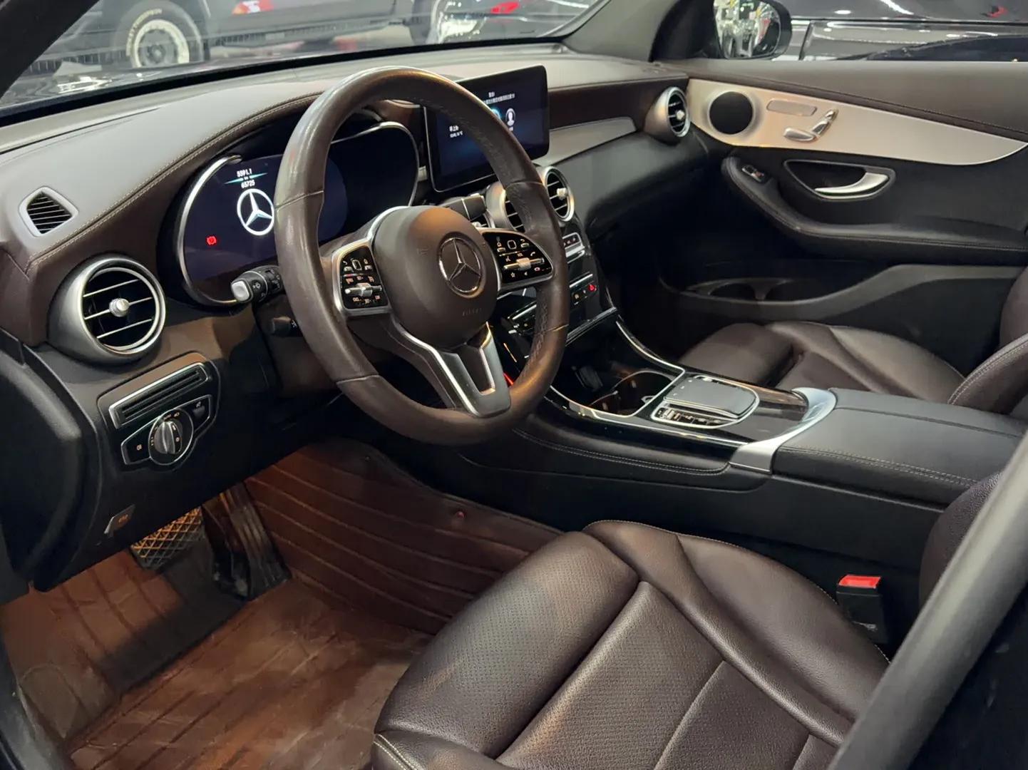 Mercedes-Benz GLC 2022 Second Facelift GLC 260 L 4MATIC Dynamic Edition — миниатюра 10