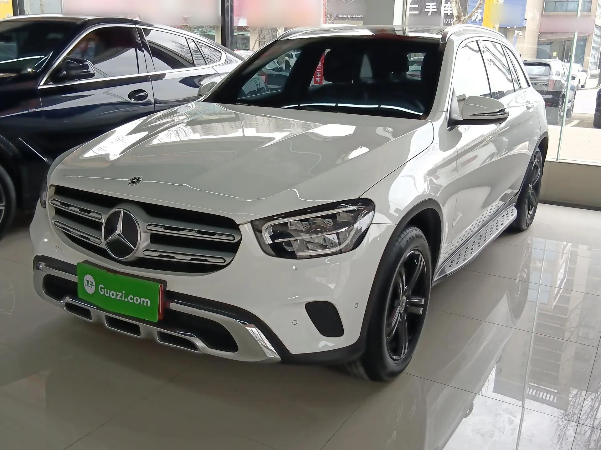Mercedes-Benz GLC 2021 GLC 260 L 4MATIC Dynamic Edition — миниатюра 1