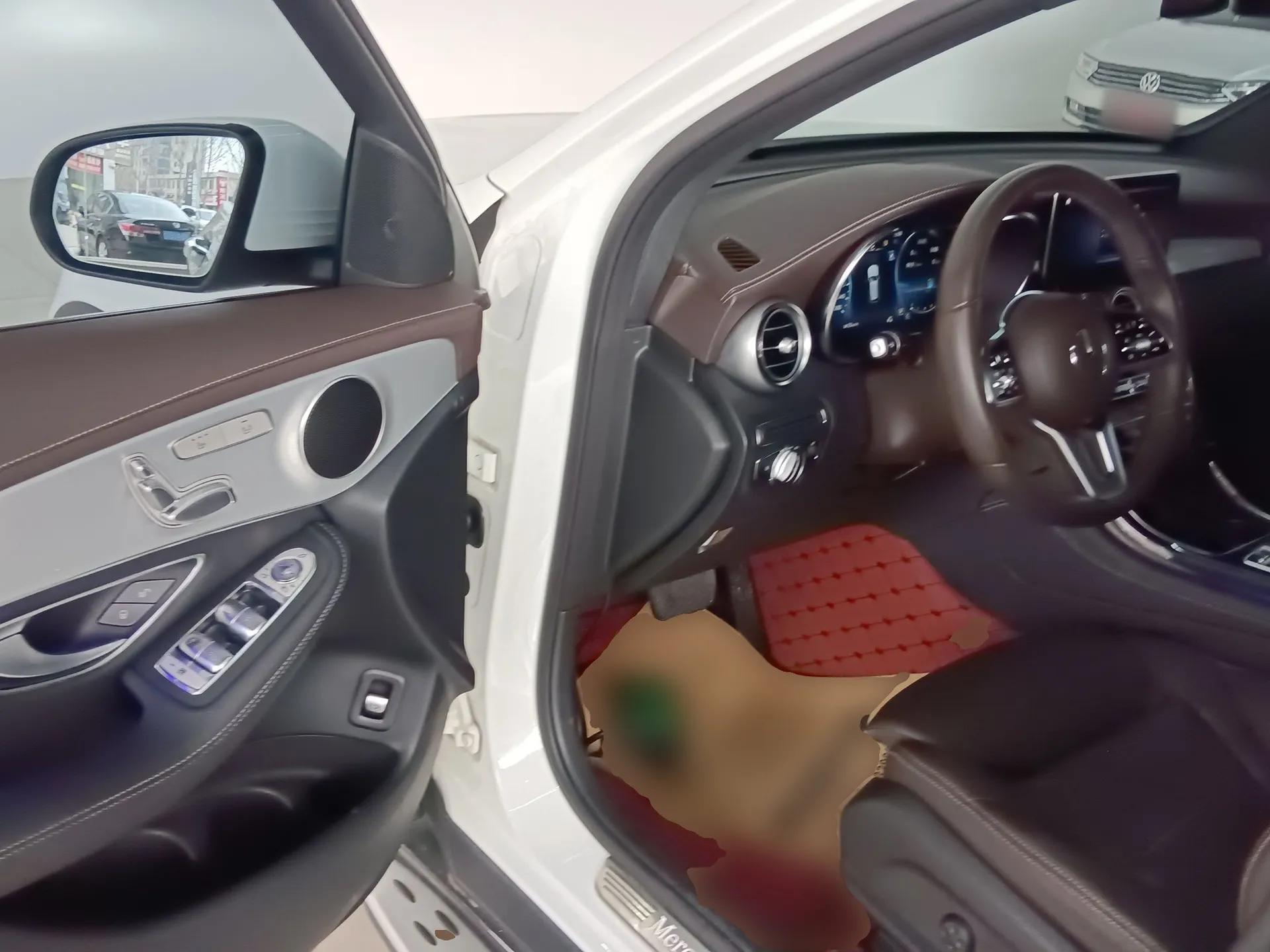 Mercedes-Benz GLC 2021 GLC 260 L 4MATIC Dynamic Edition — миниатюра 19
