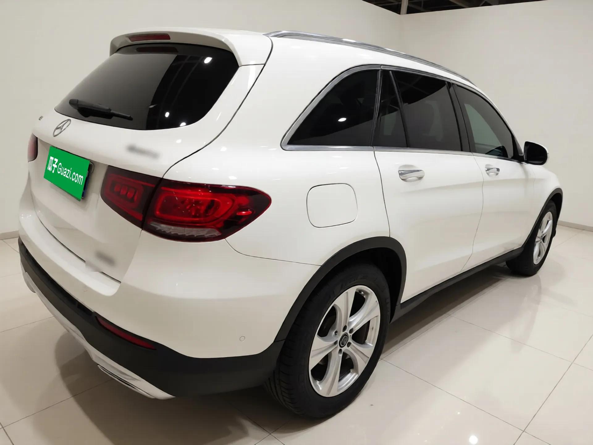 Mercedes-Benz GLC 2020 Facelifted GLC 260 L 4MATIC Dynamic Edition — миниатюра 6
