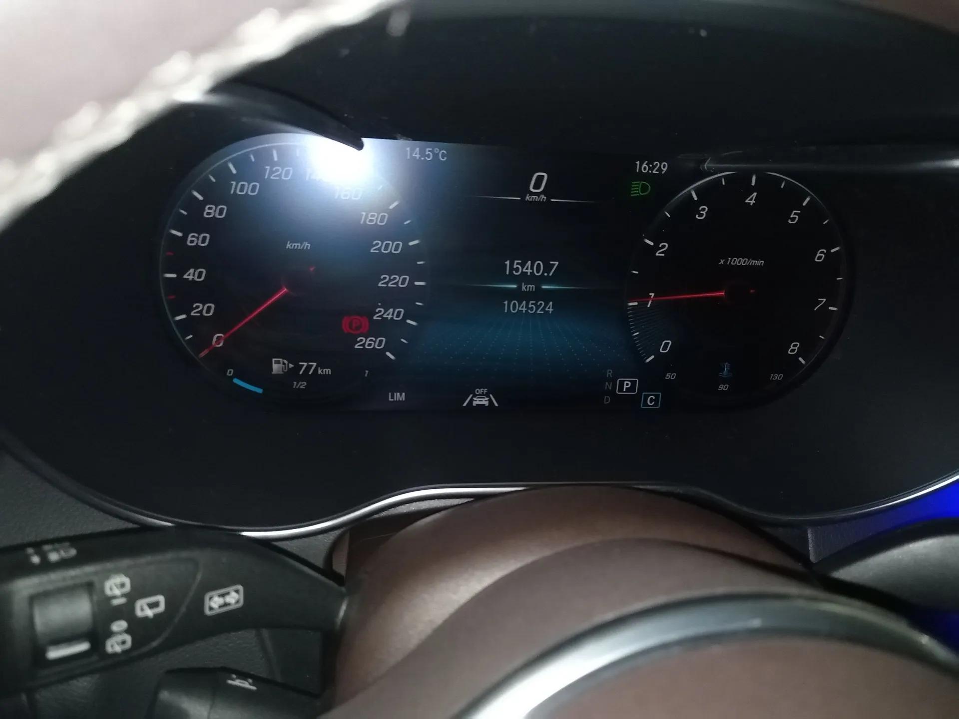 Mercedes-Benz GLC 2020 Facelift GLC 300 L 4MATIC Dynamic Edition — миниатюра 14