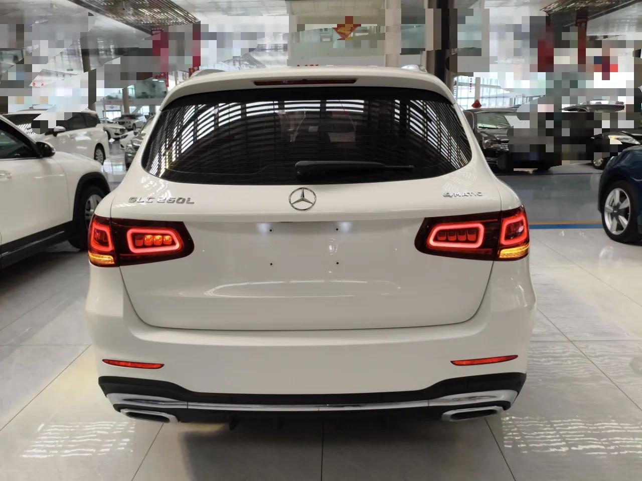 Mercedes-Benz GLC 2021 GLC 260 L 4MATIC Luxury Model — миниатюра 3