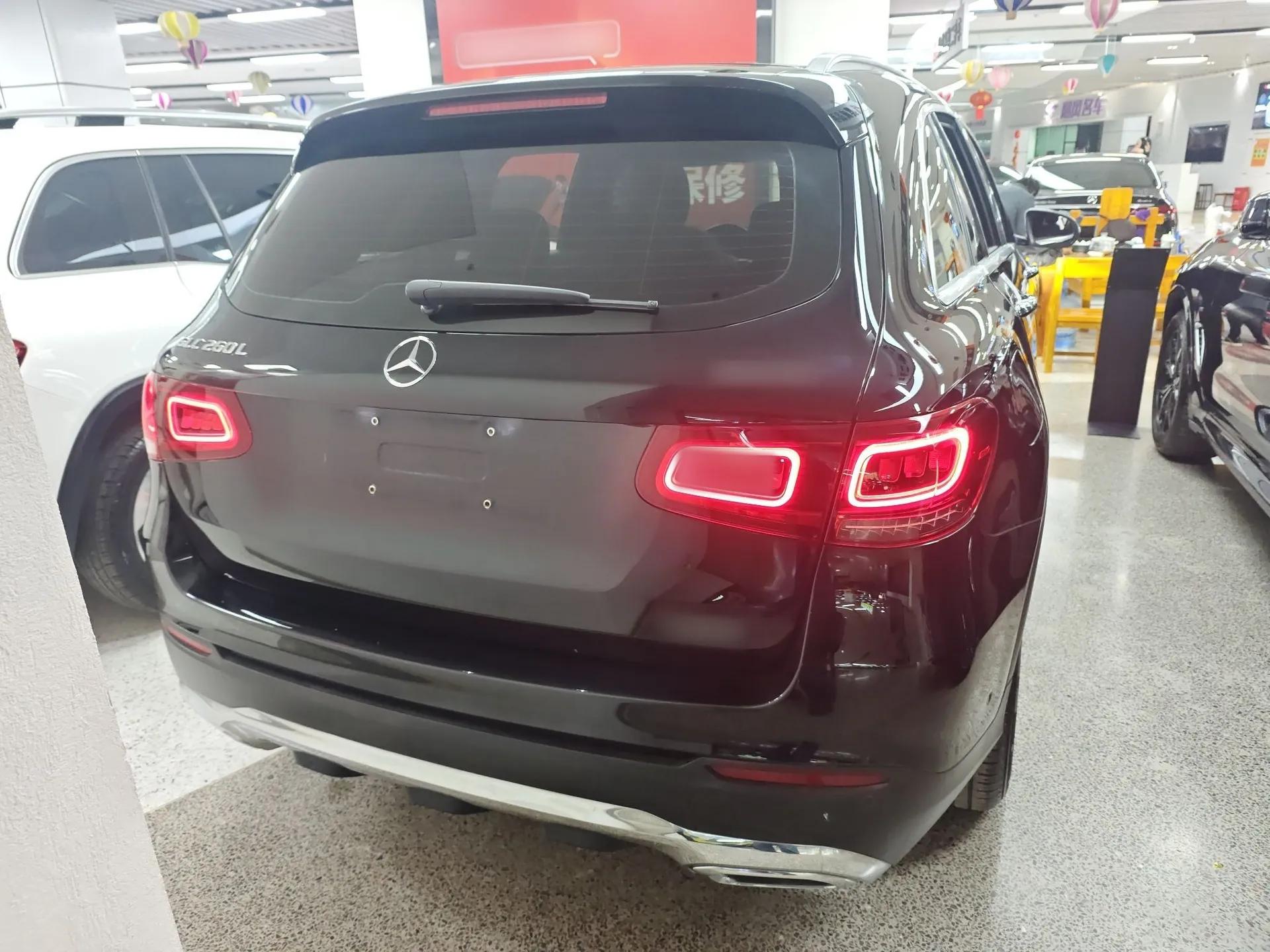 Mercedes-Benz GLC 2020 Facelifted GLC 260 L 4MATIC Dynamic Edition — миниатюра 5