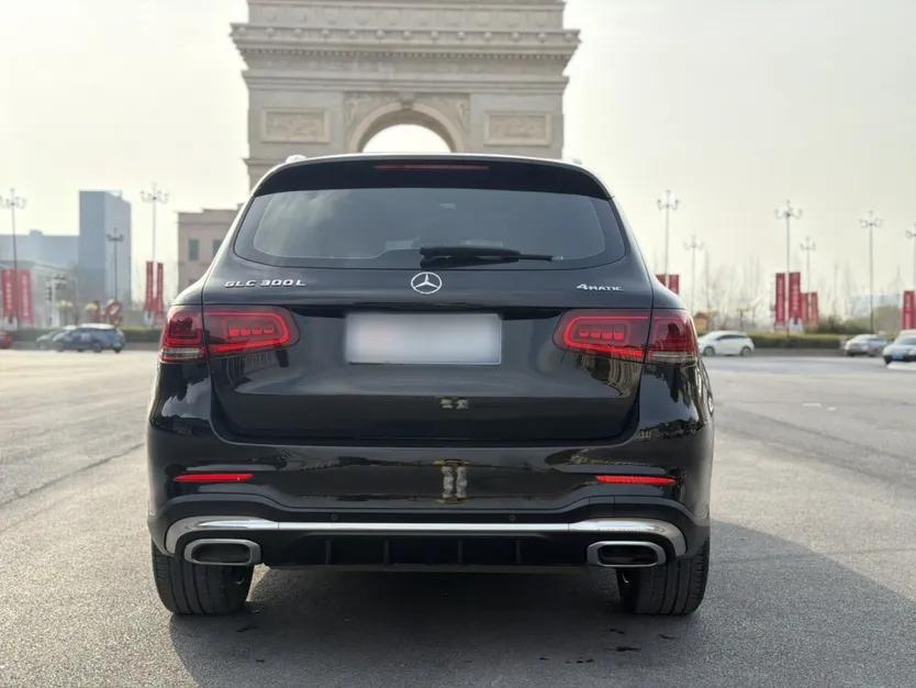 Mercedes-Benz GLC 2022 Facelifted GLC 300 L 4MATIC Luxury Edition — миниатюра 10