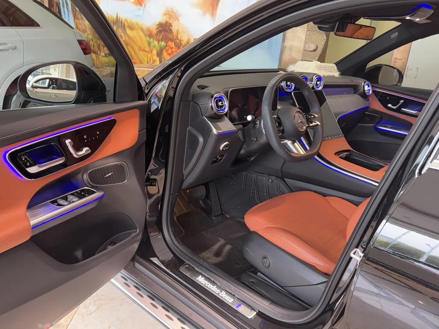 Mercedes-Benz GLC 2024 Facelifted GLC 260 L 4MATIC Luxury Version 5 Seats — миниатюра 17