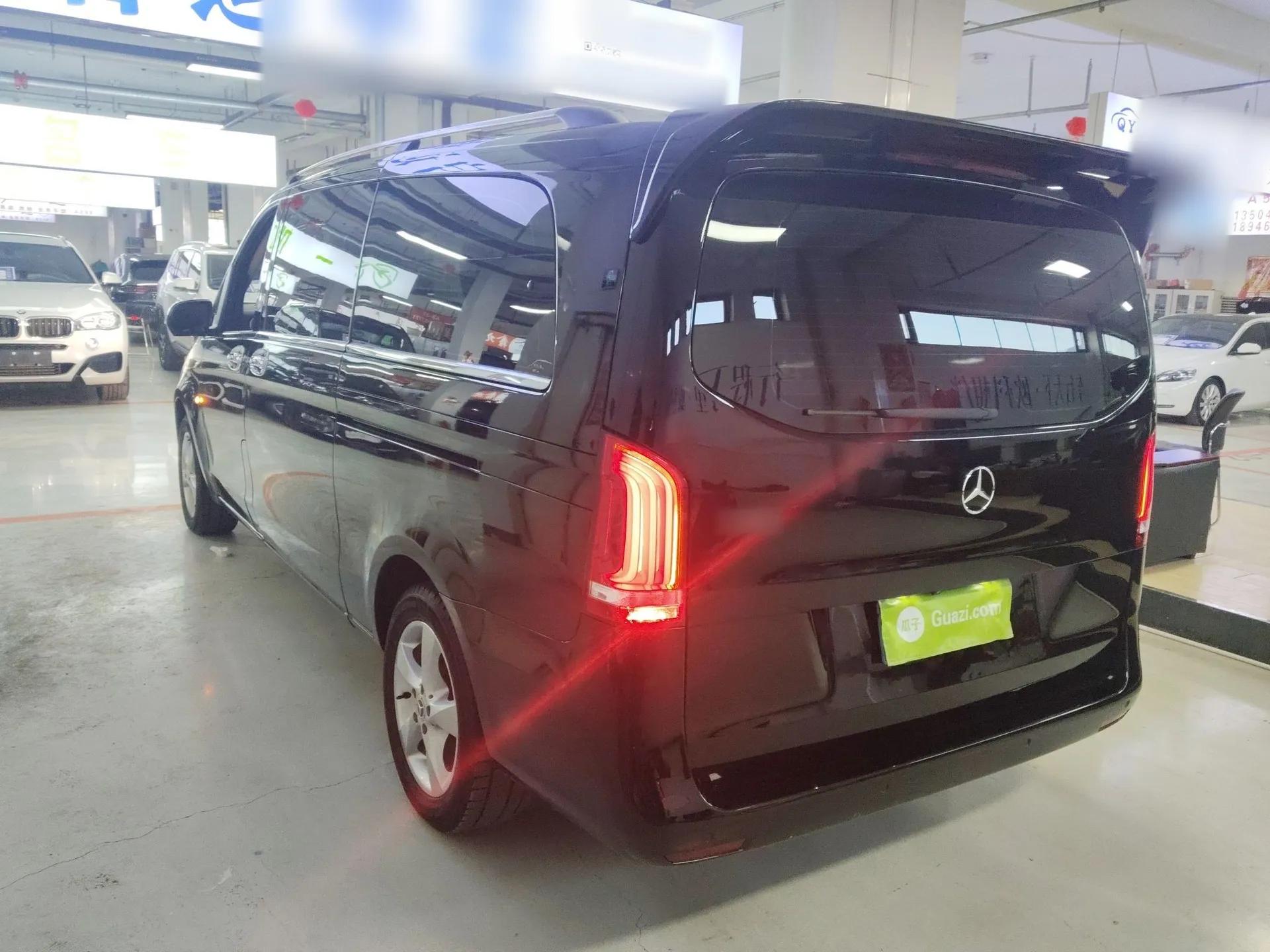 Mercedes-Benz Vito 2018 2.0T Business Version China V Emission Standard — миниатюра 7