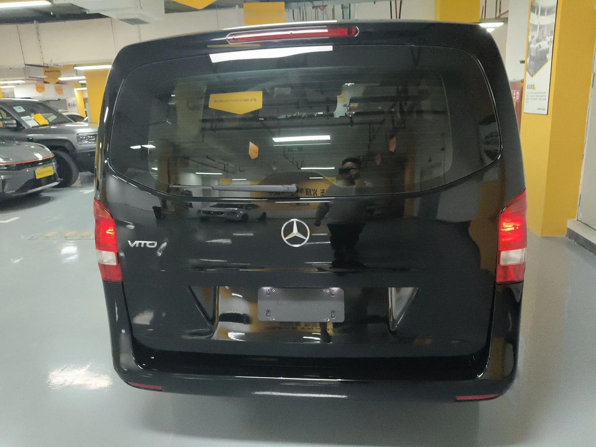 Mercedes-Benz Vito 2016 2.0T Elite Edition — миниатюра 5