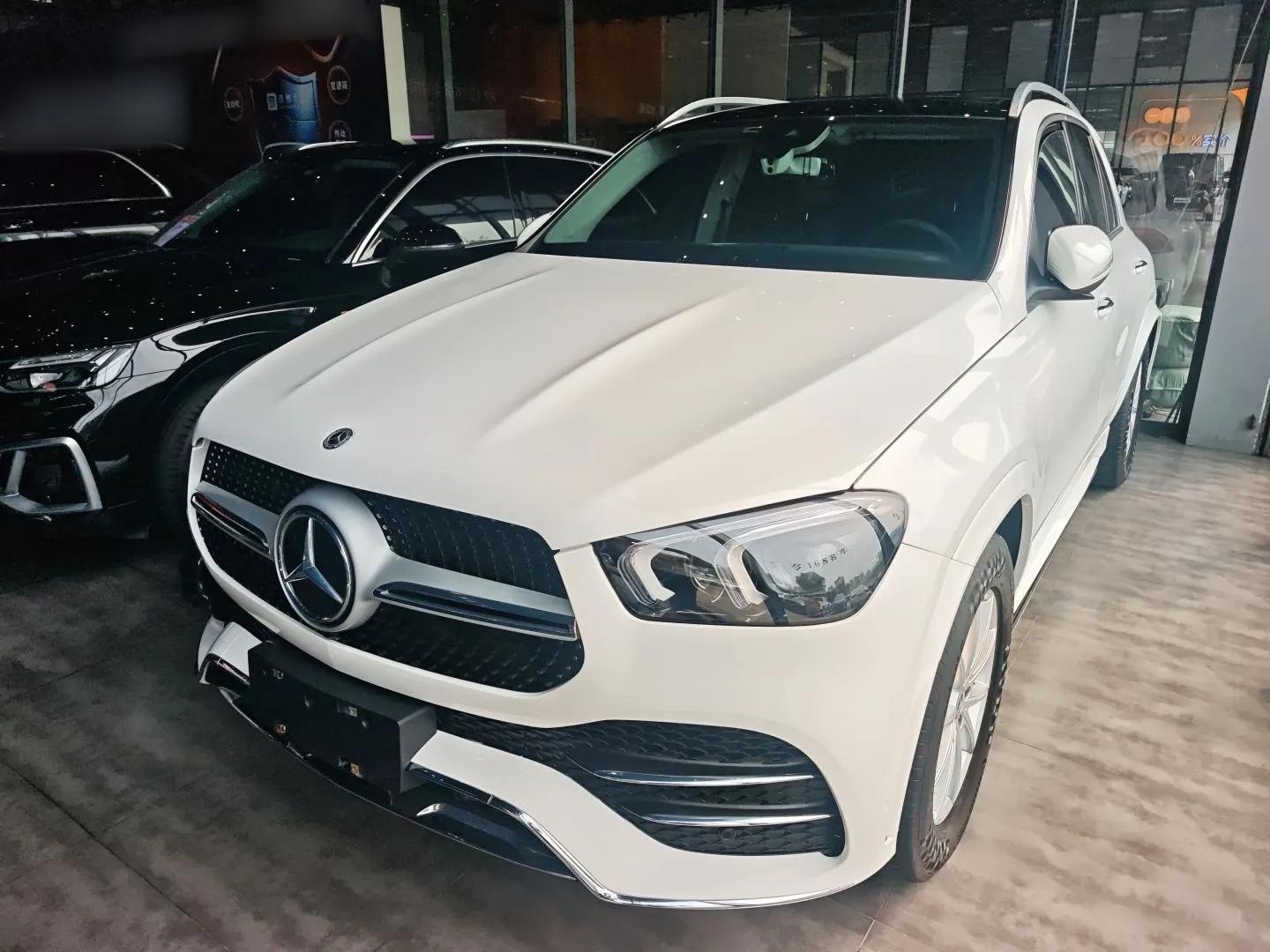 Mercedes-Benz GLE 2020 Restyled GLE 350 4MATIC Fashion Edition Special Version — миниатюра 1