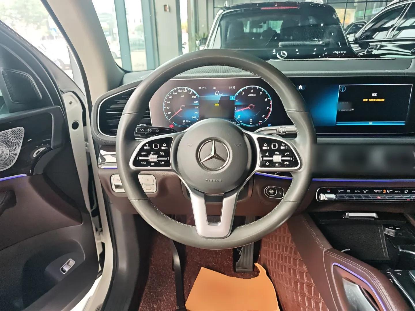 Mercedes-Benz GLE 2020 Restyled GLE 350 4MATIC Fashion Edition Special Version — миниатюра 14