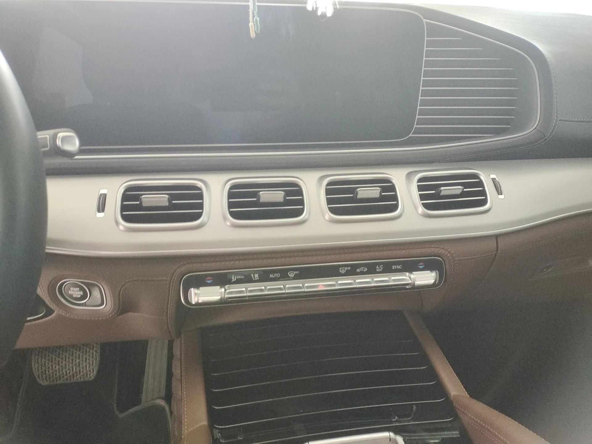 Mercedes-Benz GLE 2024 GLE 350 4MATIC Dynamic Edition — миниатюра 9