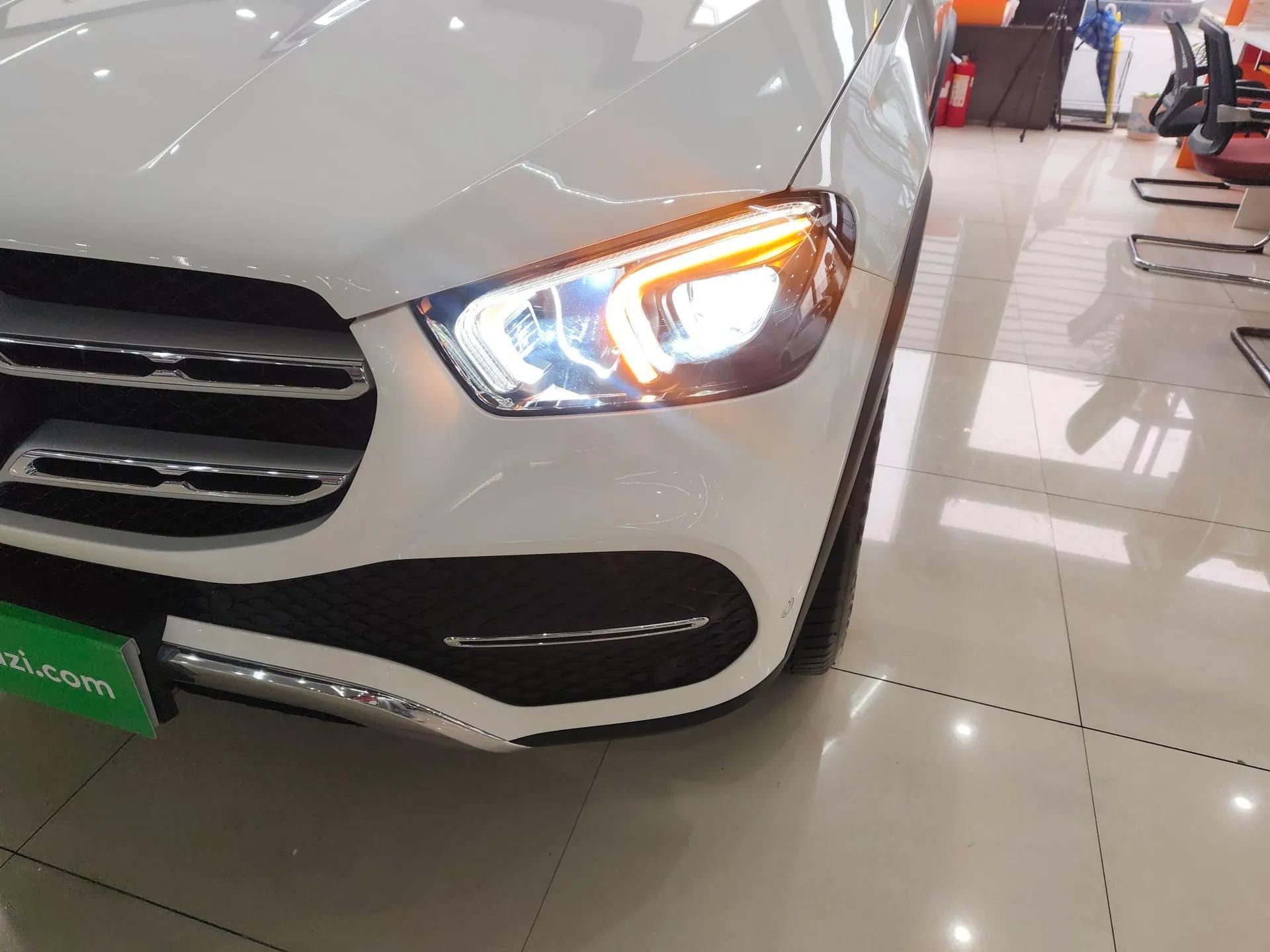 Mercedes-Benz GLE 2021 GLE 350 4MATIC Dynamic Edition — миниатюра 2