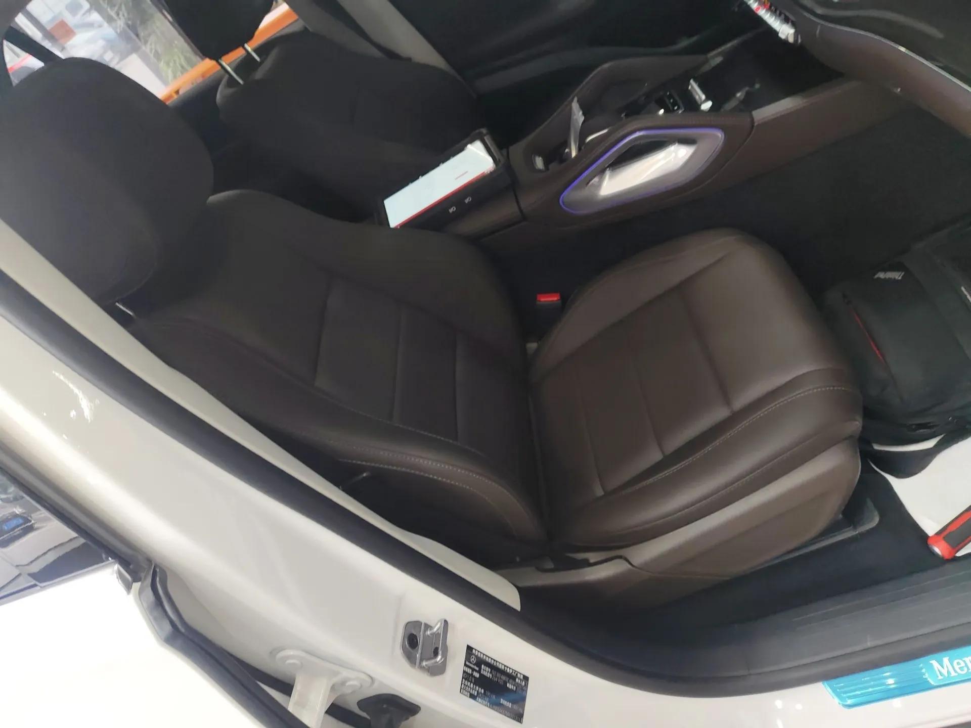 Mercedes-Benz GLE 2021 GLE 350 4MATIC Dynamic Edition — миниатюра 22