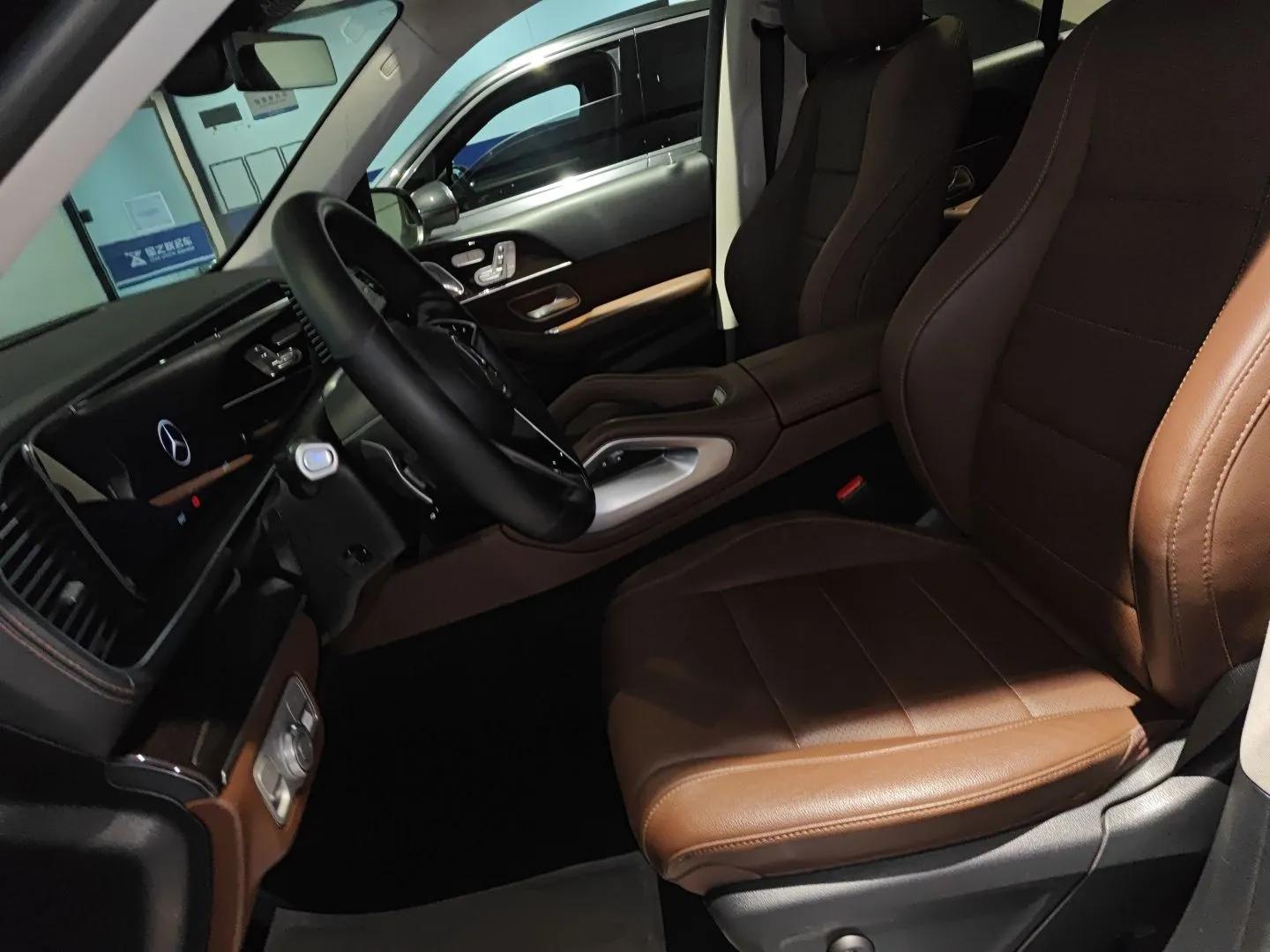Mercedes-Benz GLE 2024 GLE 350 4MATIC Stylish Model — миниатюра 18