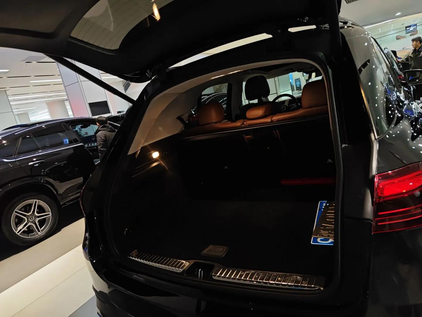 Mercedes-Benz GLE 2024 GLE 350 4MATIC Stylish Model — миниатюра 22