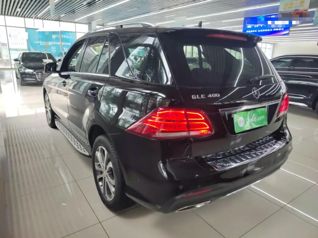 Mercedes-Benz GLE 2016 GLE 320 4MATIC Dynamic Edition — миниатюра 4