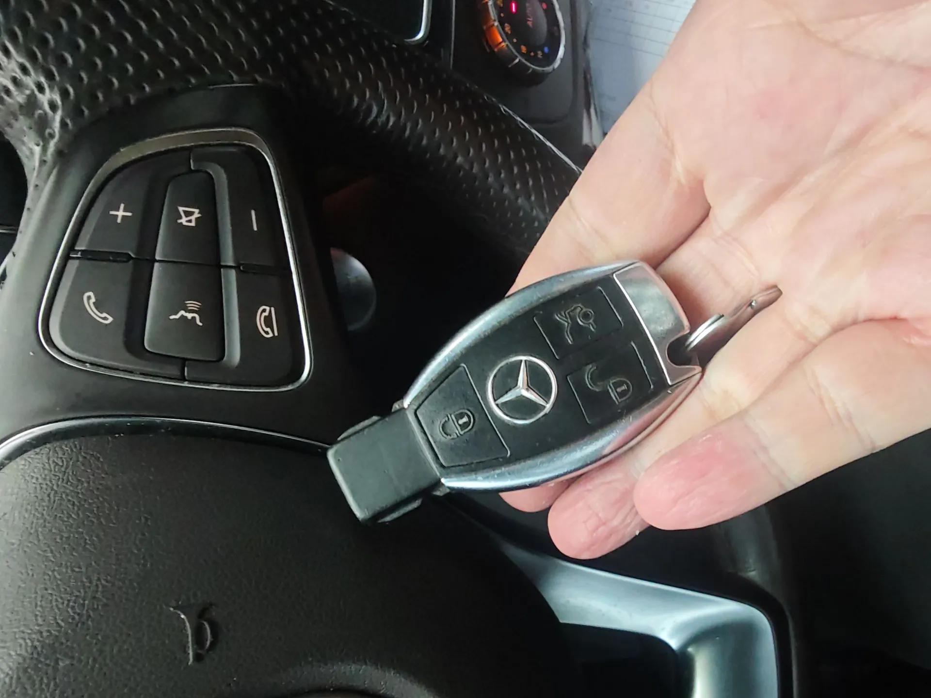 Mercedes-Benz GLE 2017 GLE 320 4MATIC Dynamic Model — миниатюра 15