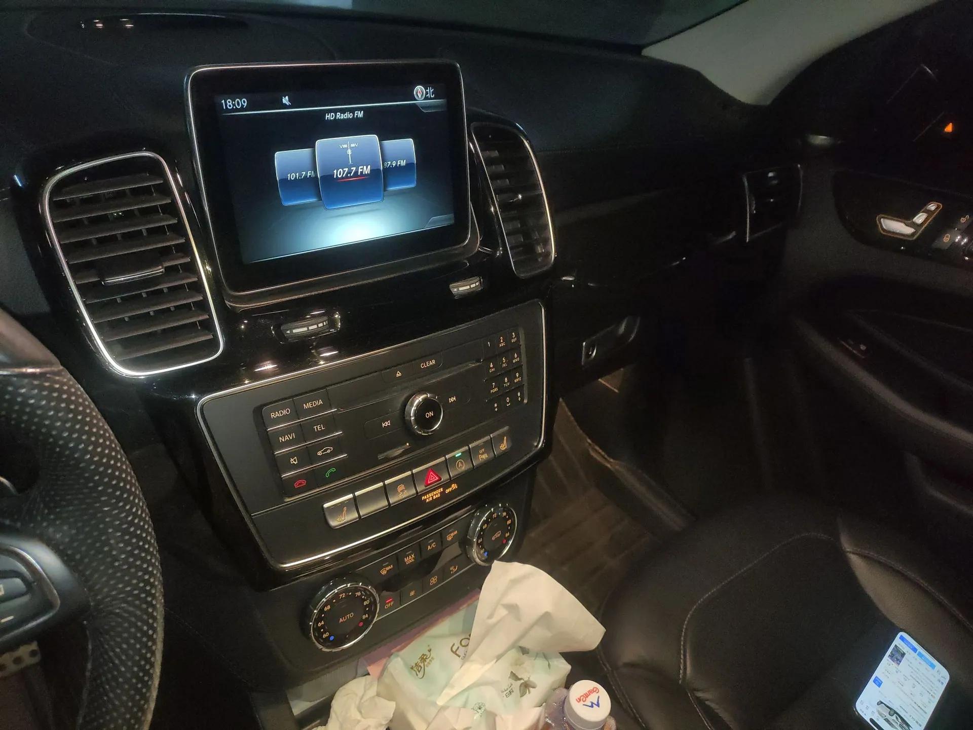 Mercedes-Benz GLE 2015 GLE 400 4MATIC — миниатюра 14