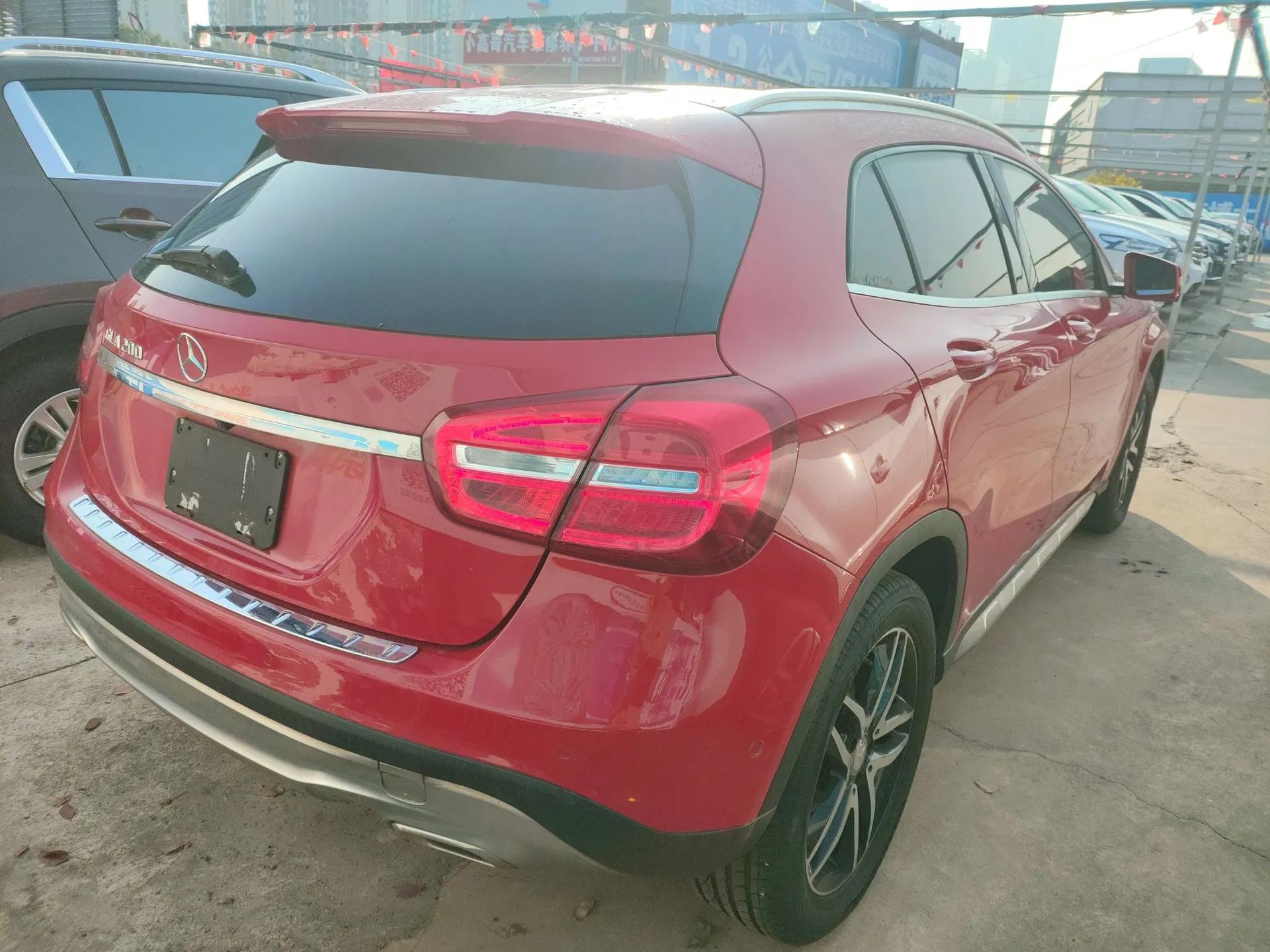 Mercedes-Benz GLA 2015 GLA 200 Fashion Model — миниатюра 5