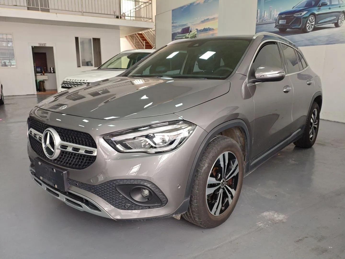 Mercedes-Benz GLA 2022 Facelifted GLA 200 — миниатюра 1
