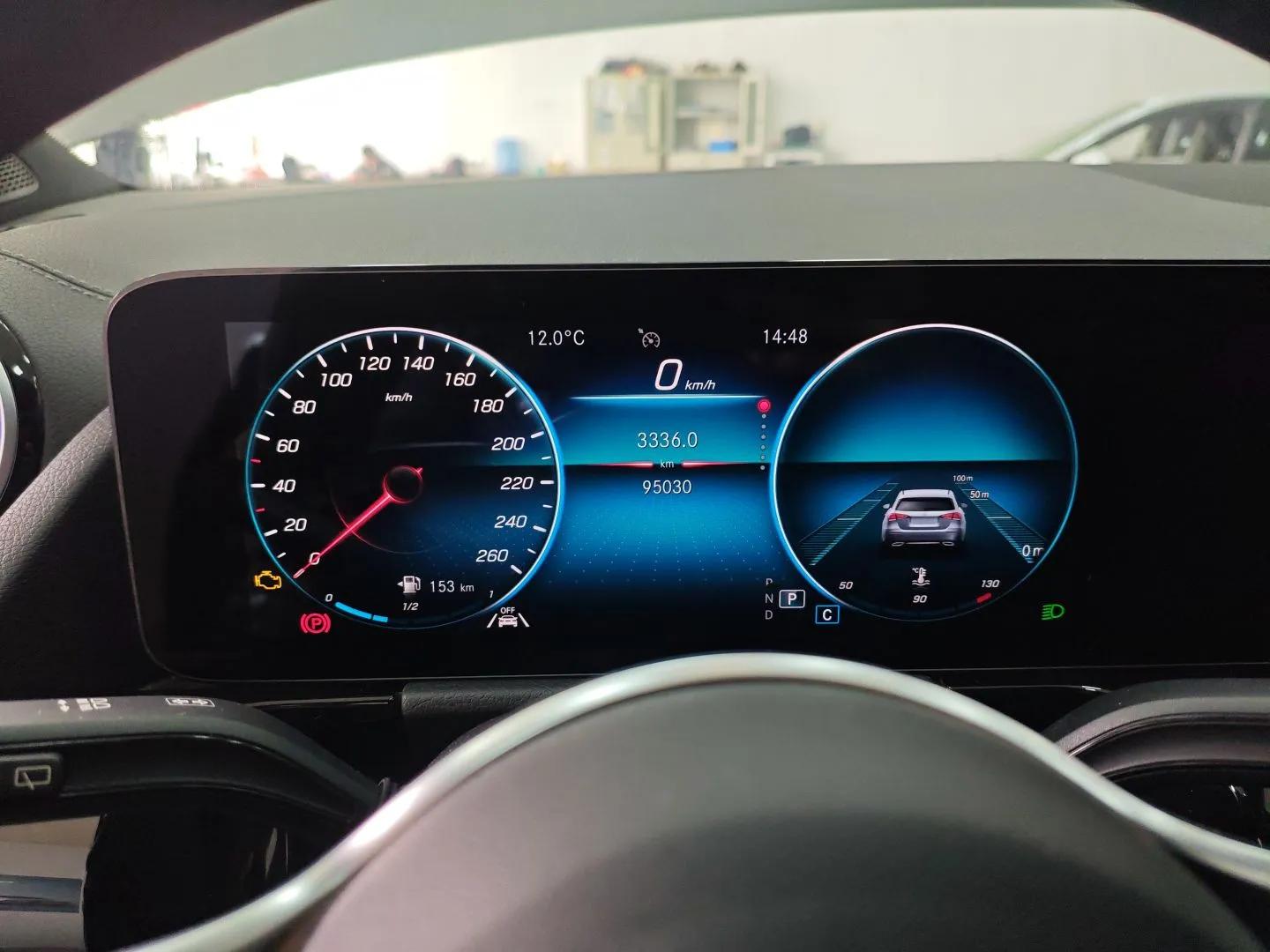 Mercedes-Benz GLA 2022 Facelifted GLA 200 — миниатюра 13