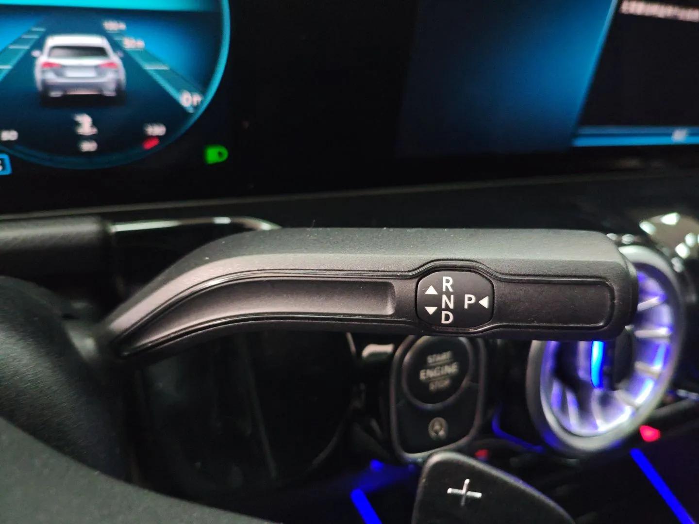 Mercedes-Benz GLA 2022 Facelifted GLA 200 — миниатюра 15