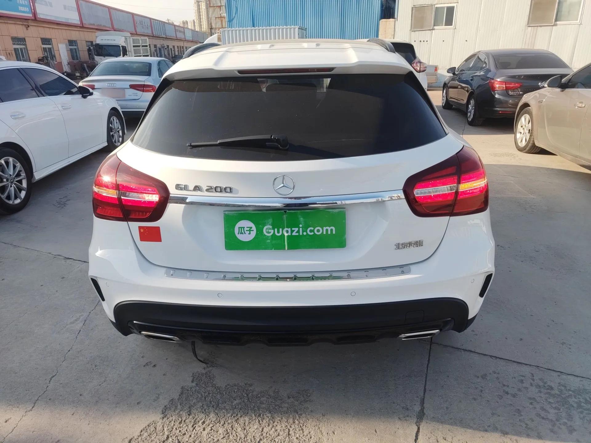 Mercedes-Benz GLA 2018 GLA 200 Polar Limited Edition — миниатюра 5