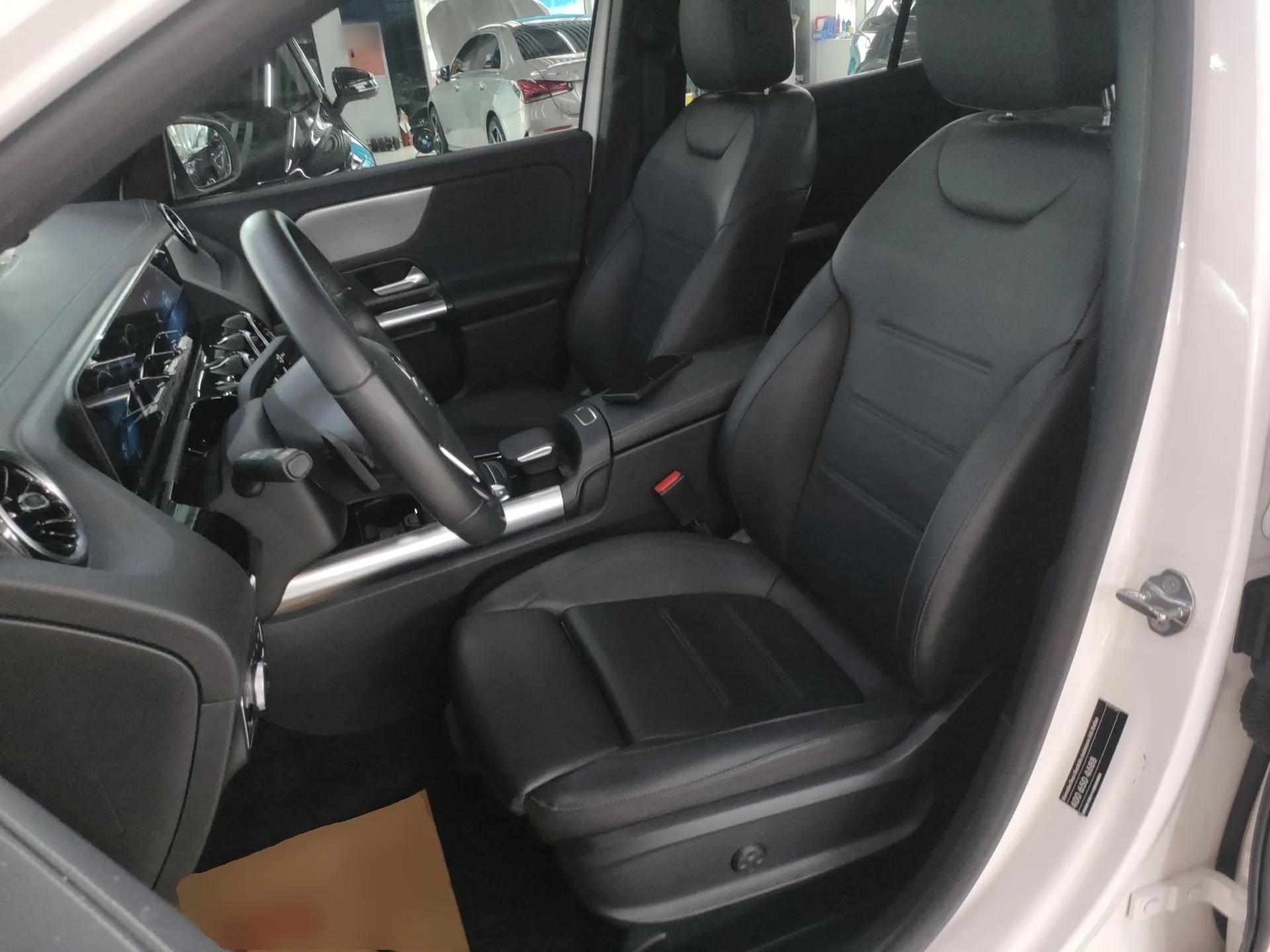 Mercedes-Benz GLA 2020 GLA 180 — миниатюра 16