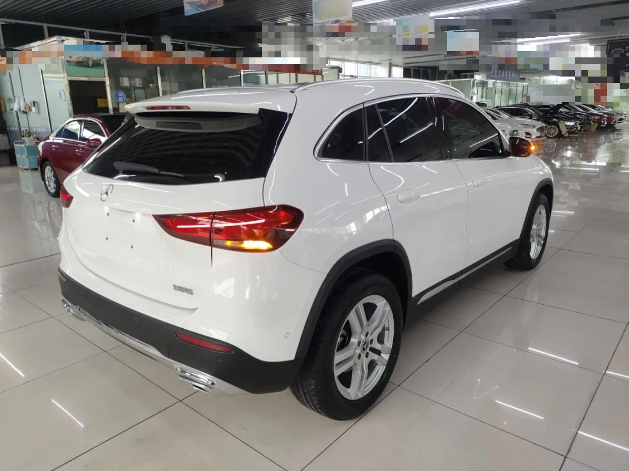 Mercedes-Benz GLA 2020 GLA 180 — миниатюра 7
