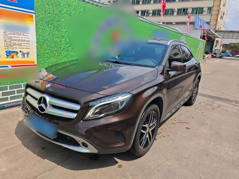 Mercedes-Benz GLA 2016 GLA 220 4MATIC Fashion Edition — миниатюра 1
