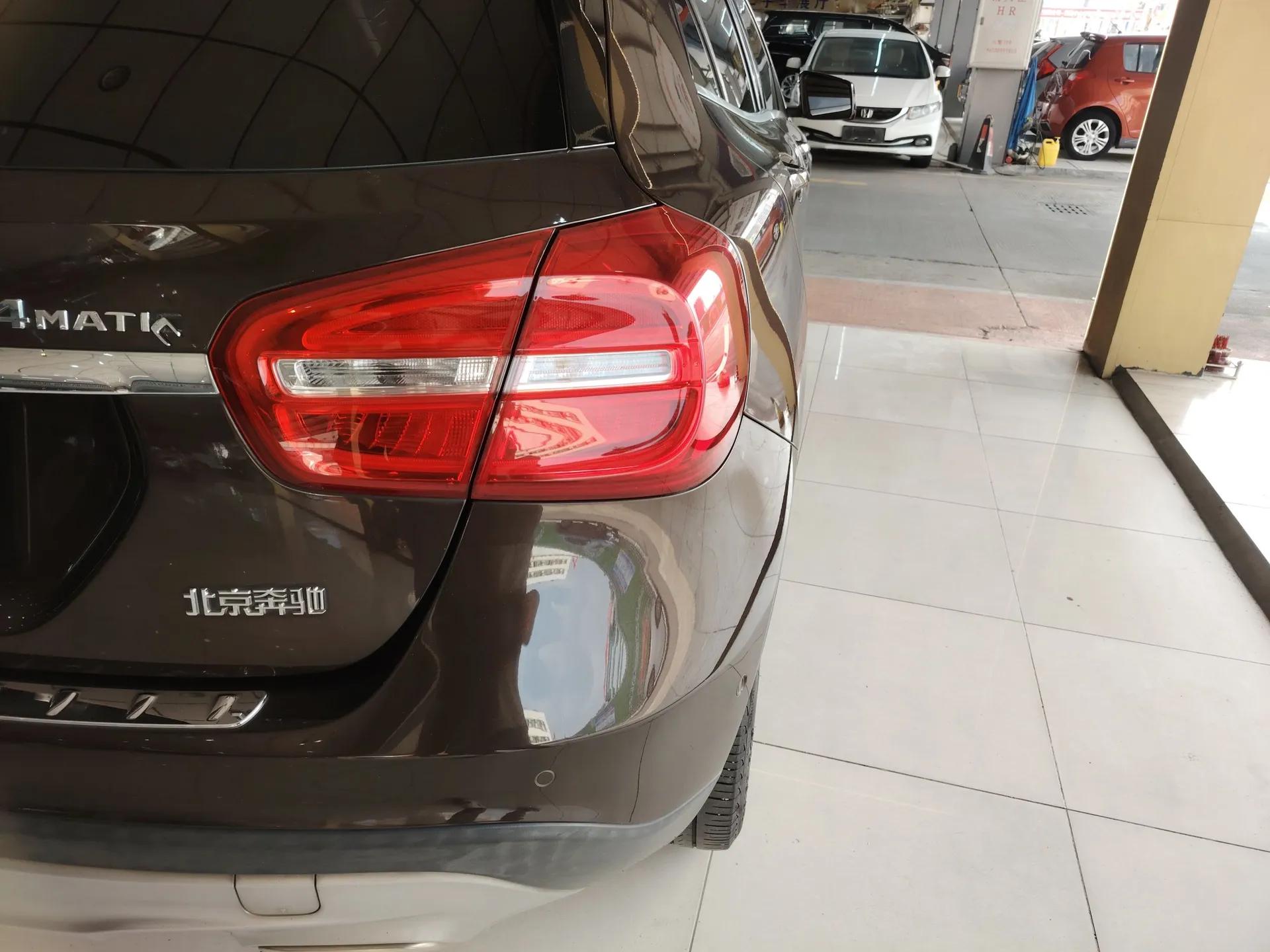 Mercedes-Benz GLA 2016 GLA 220 4MATIC Fashion Edition — миниатюра 8
