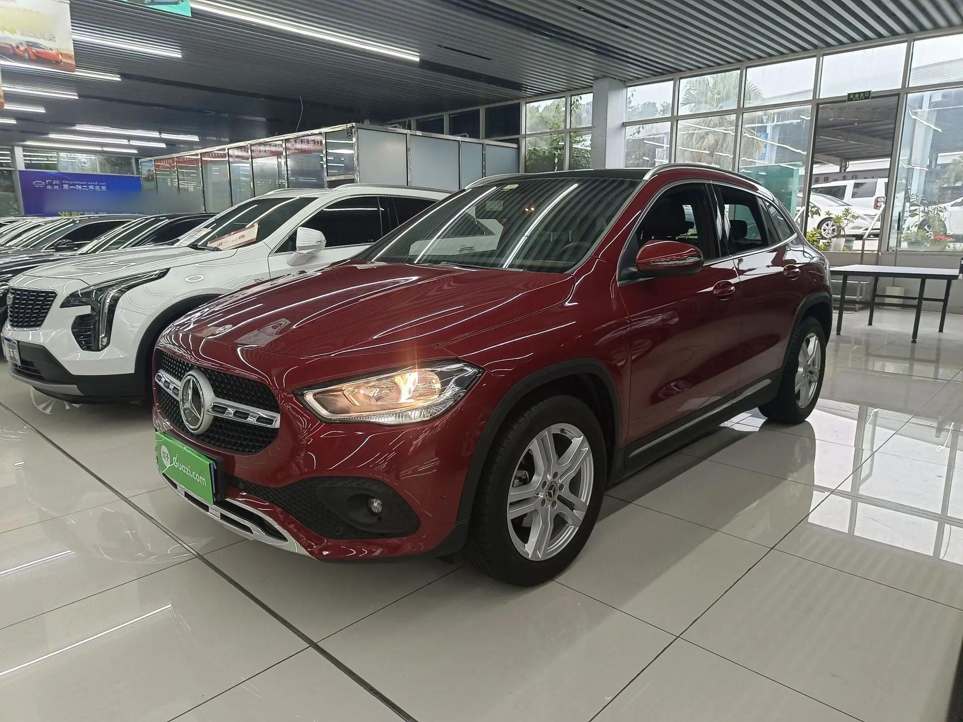 Mercedes-Benz GLA 2020 GLA 180 — миниатюра 1