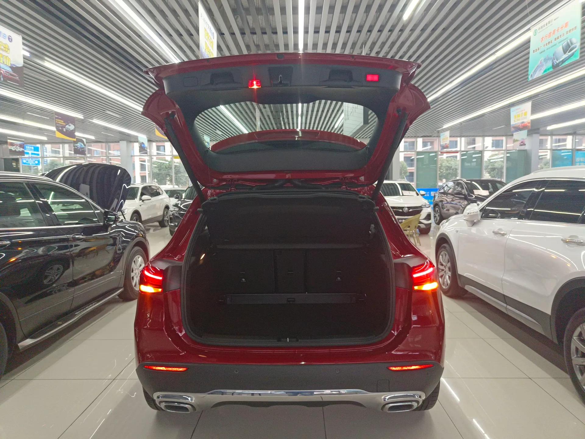 Mercedes-Benz GLA 2020 GLA 180 — миниатюра 22