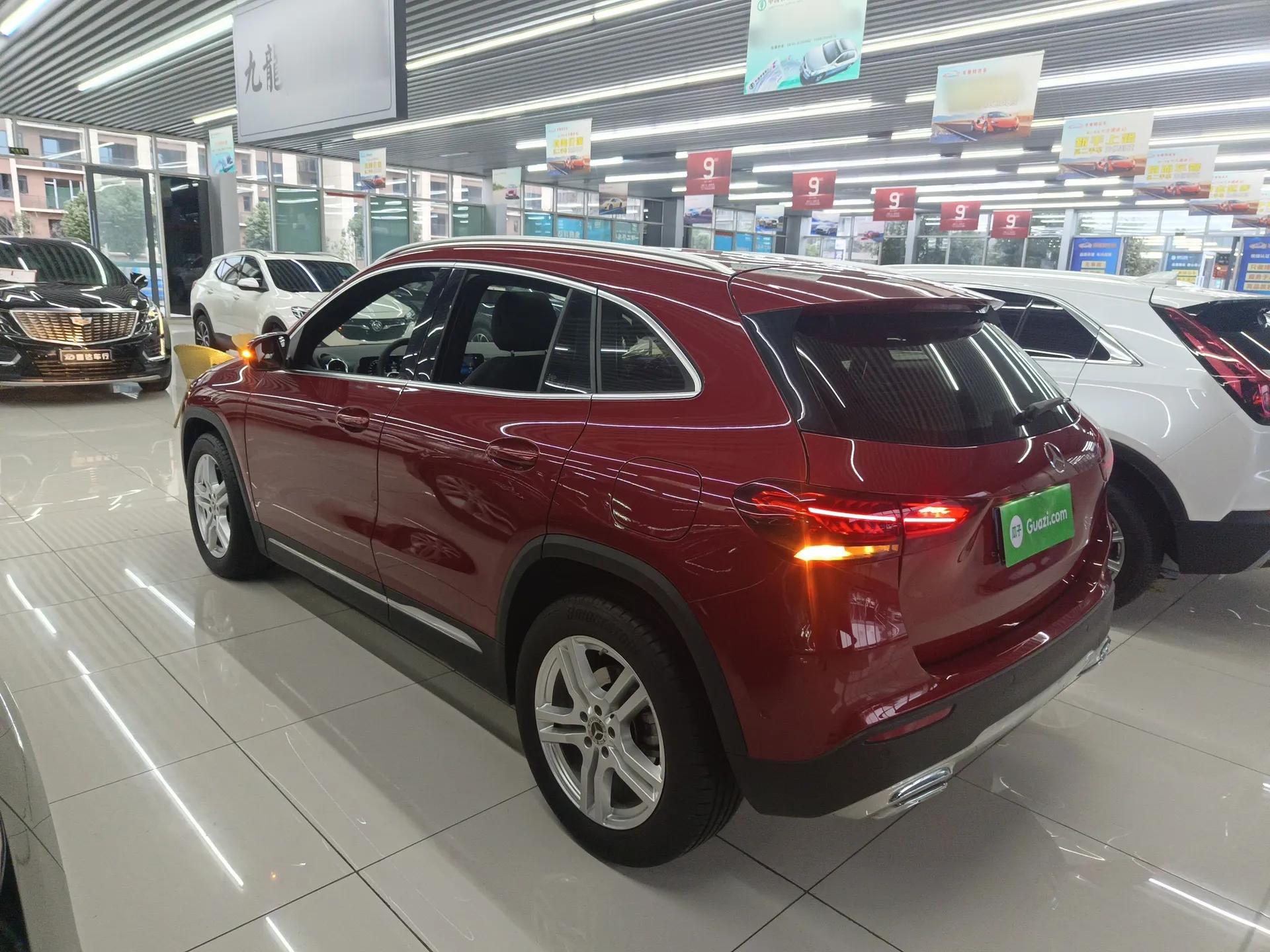 Mercedes-Benz GLA 2020 GLA 180 — миниатюра 4