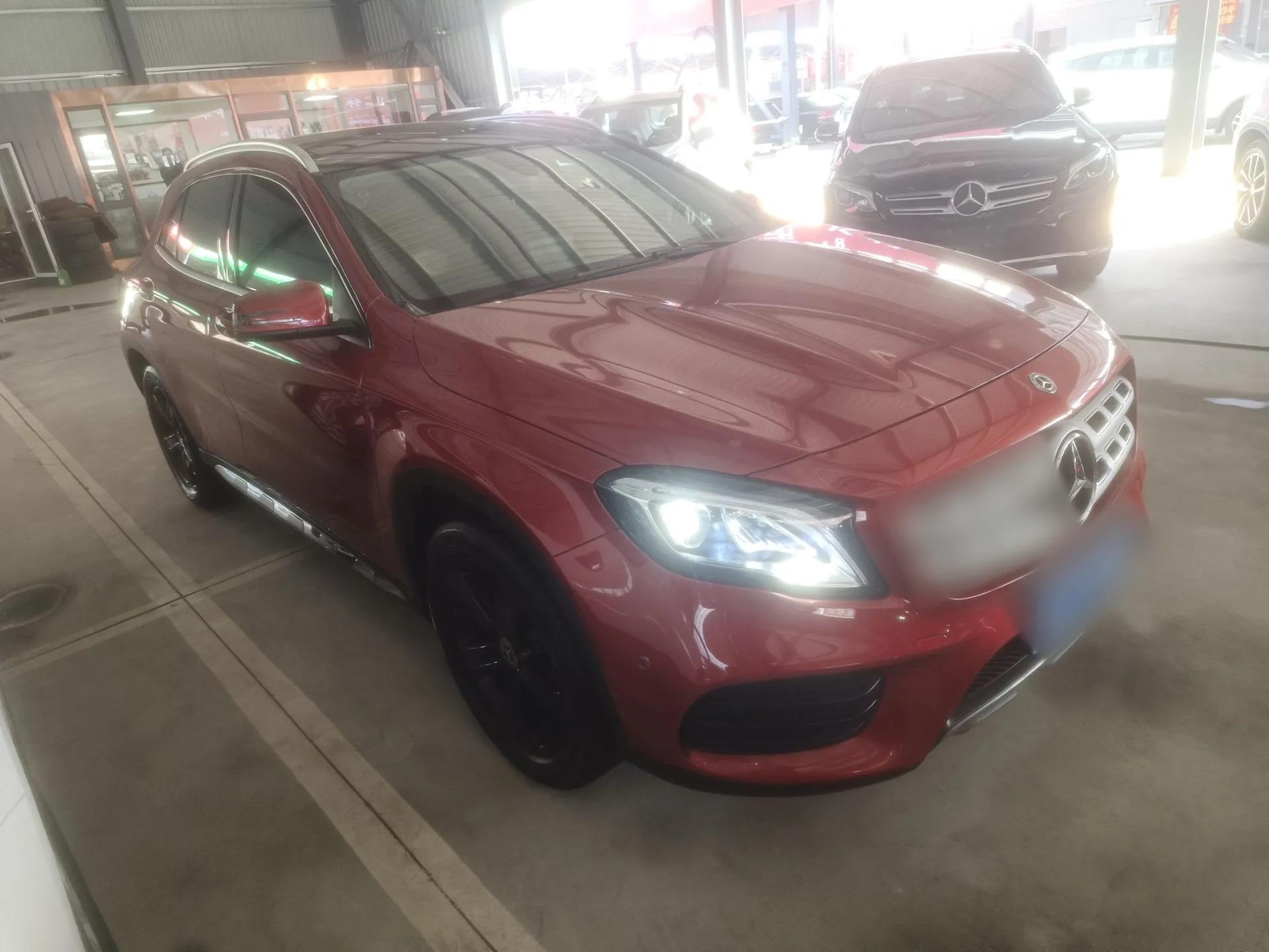Mercedes-Benz GLA 2019 GLA 200 Fashion Model — миниатюра 3