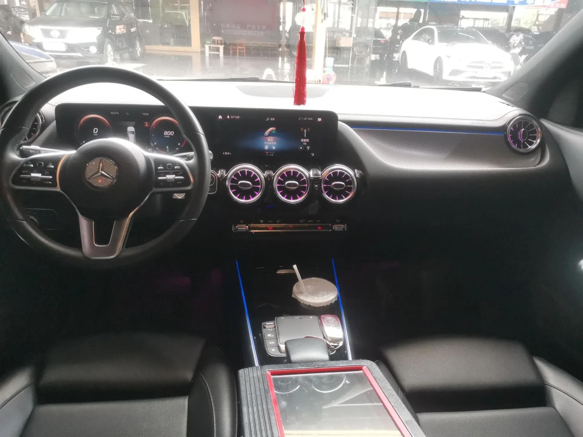 Mercedes-Benz GLA 2020 GLA 180 — миниатюра 12